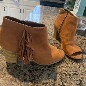 Fringe Peep-toe Booties